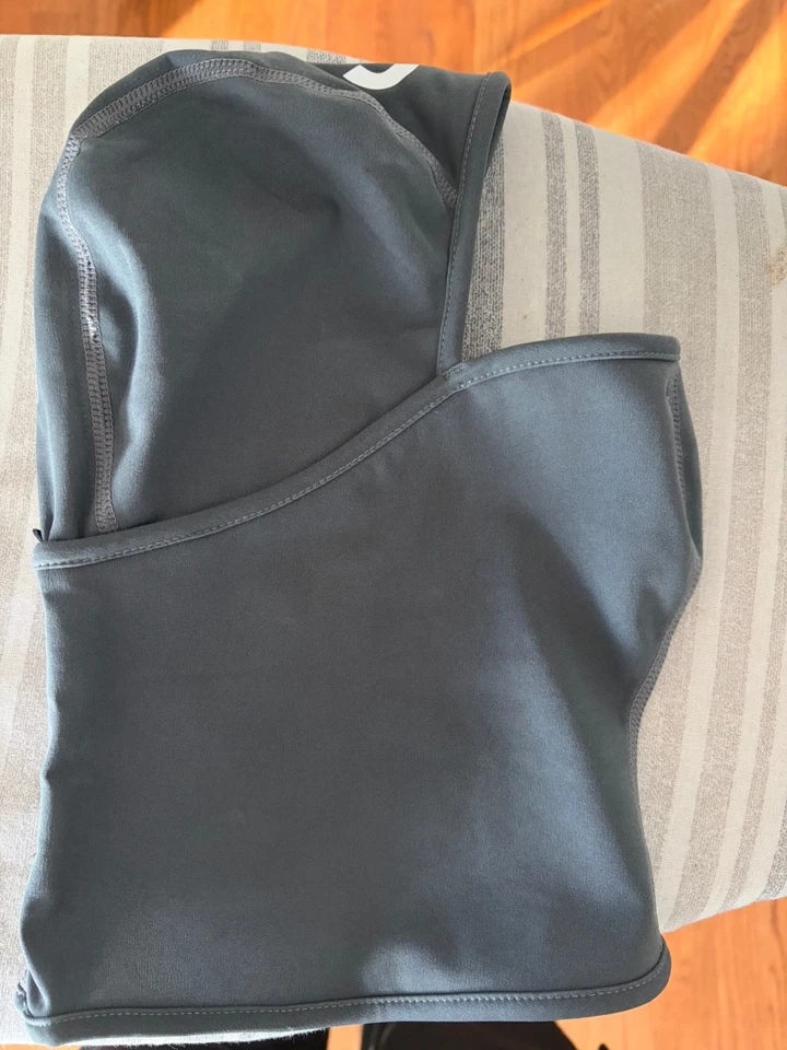 Pasamontañas Supreme Heat Reactive gris NUEVO Foto 3 de 4