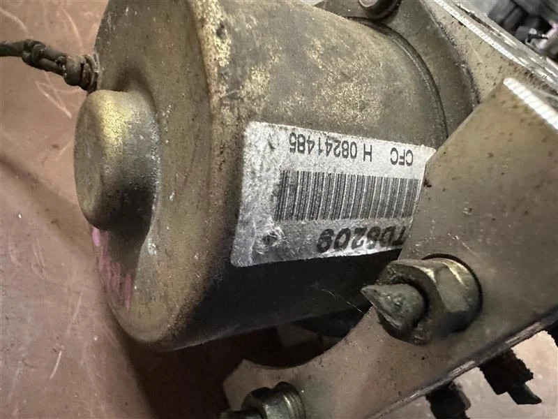 Bomba ABS antibloqueo bomba de pieza de freno compatible con 01 INFINITI I30 610510 Foto 2 de 4