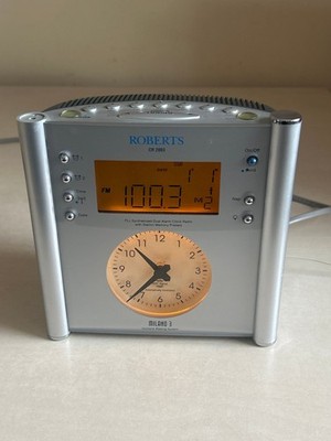 Roberts CR2003 Radiowecker Dual Alarm eingebaute Power Antenne fehlt Silber Dekor