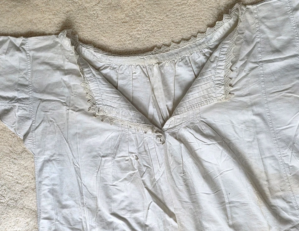 Antique Victorian? Heritage White Cotton Nightdress With Chrochet Lace Decor  - Image 3 of 4