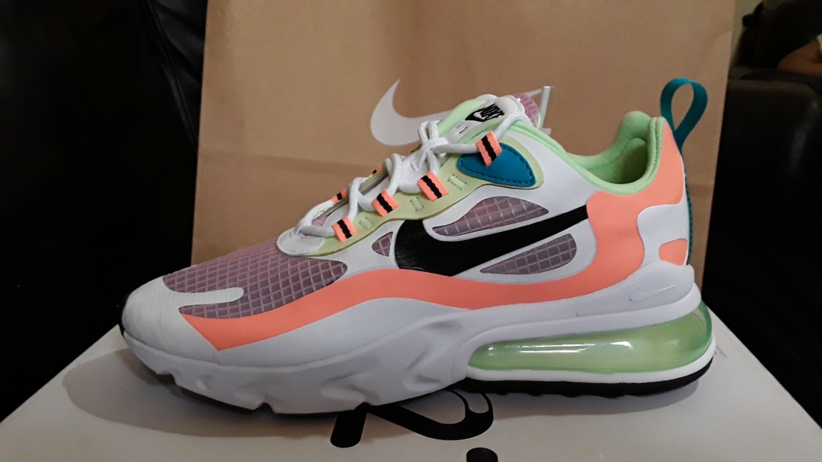 nike 270 react arctic pink