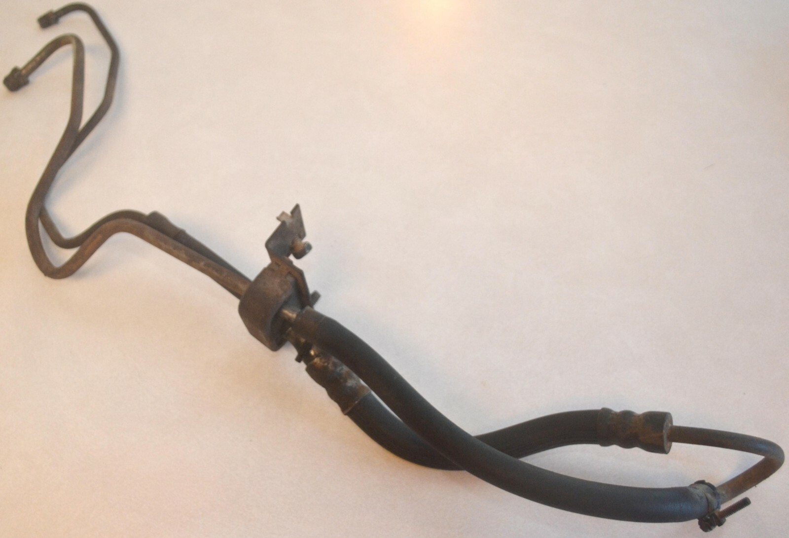 19611963 Ford Thunderbird Power Steering Hoses, Lines & Insulator Retainer 1962 eBay