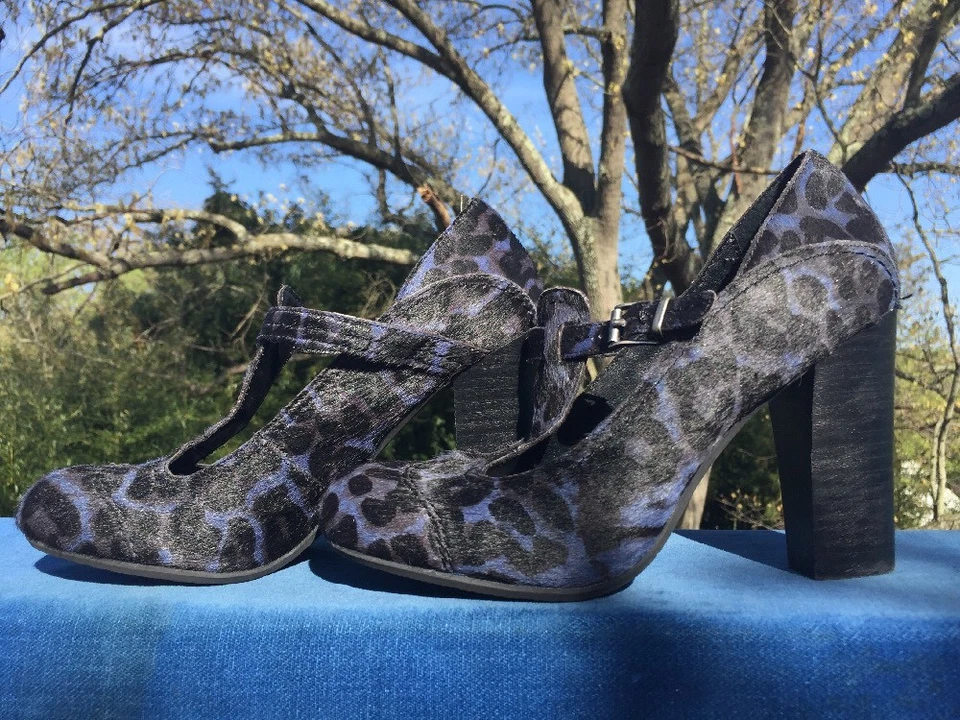 Sophia Webster for NICOLE Calf Hair Blue Leopard High Heels Womens Shoes Sz 6.5 - Image 3 of 4