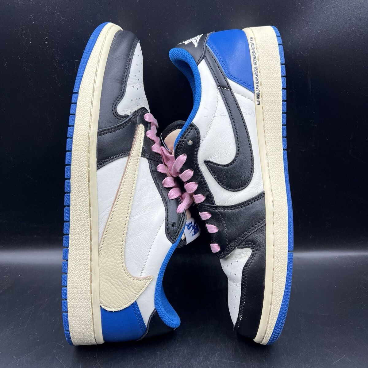 Jordan 1 Retro x Fragment Design x Travis Scott Low Blue Jordan 1 Retro x Fragment Design x Travis Scott Low Blue