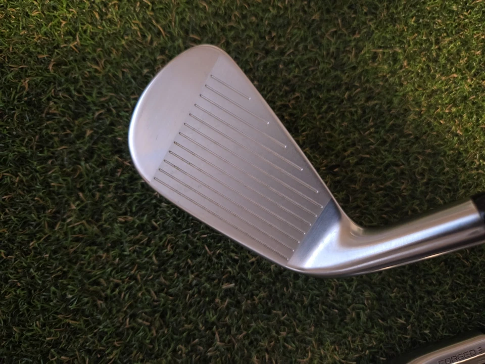 TITLEIST T200 FORGED IRON SET 5-PW AMT BLACK S300 STIFF FLEX STEEL MINUS 1/4" - Image 3 of 4