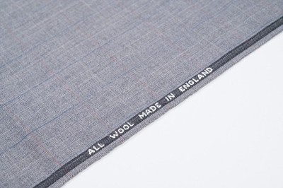 Vintage All Wool Suiting - 2.8m - Made in England - 235g - Prince of Wales