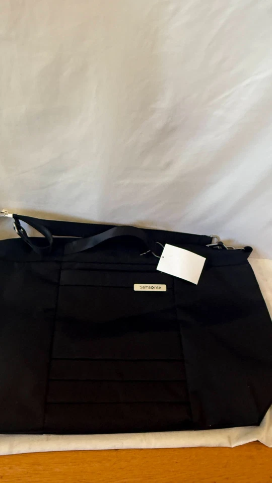 New Samsonite AirLIFT Foldable 23" Weekender Duffel Bag Black - Image 3 of 4