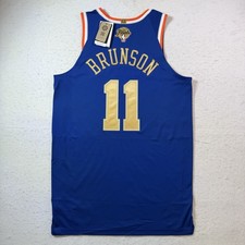 Ultimate New York Knicks Collector and Super Fan Gift Guide 51