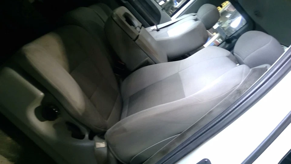 Driver Front Seat Bench Split 40/20/40 Fits 05-07 FORD F250SD PICKUP 4992623 - Imagem 4 de 4