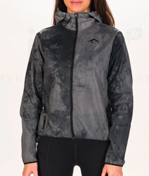 Nike Trail Repel Running Jacket Hooded Packable Black FN6853-010 Womens Size L