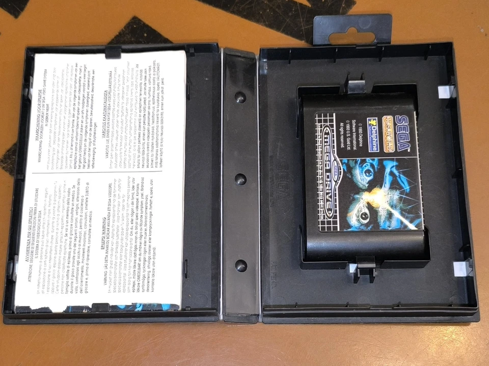 Flashback: The Quest for Identity - Sega Mega Drive / Md Game - Cib Used - Image 2 of 2