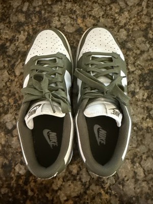  Nike Wmns Dunk Low 'Medium Olive'