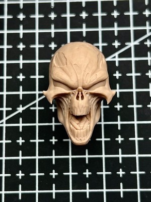 1/12 1/4 1/6 1/18 Unpainted Spawn Skull Head Carved Model Toys