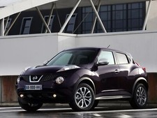 Cars nissan juke shiro Desk Mat Stitched