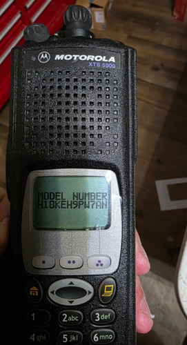 Motorola XTS5000 VHF Radio W/ENCRYPTION , W/ANTENNA , MODEL NO. H18KEH9PW7AN