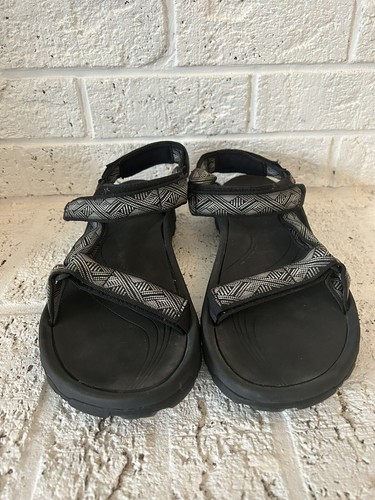 mens black tevas