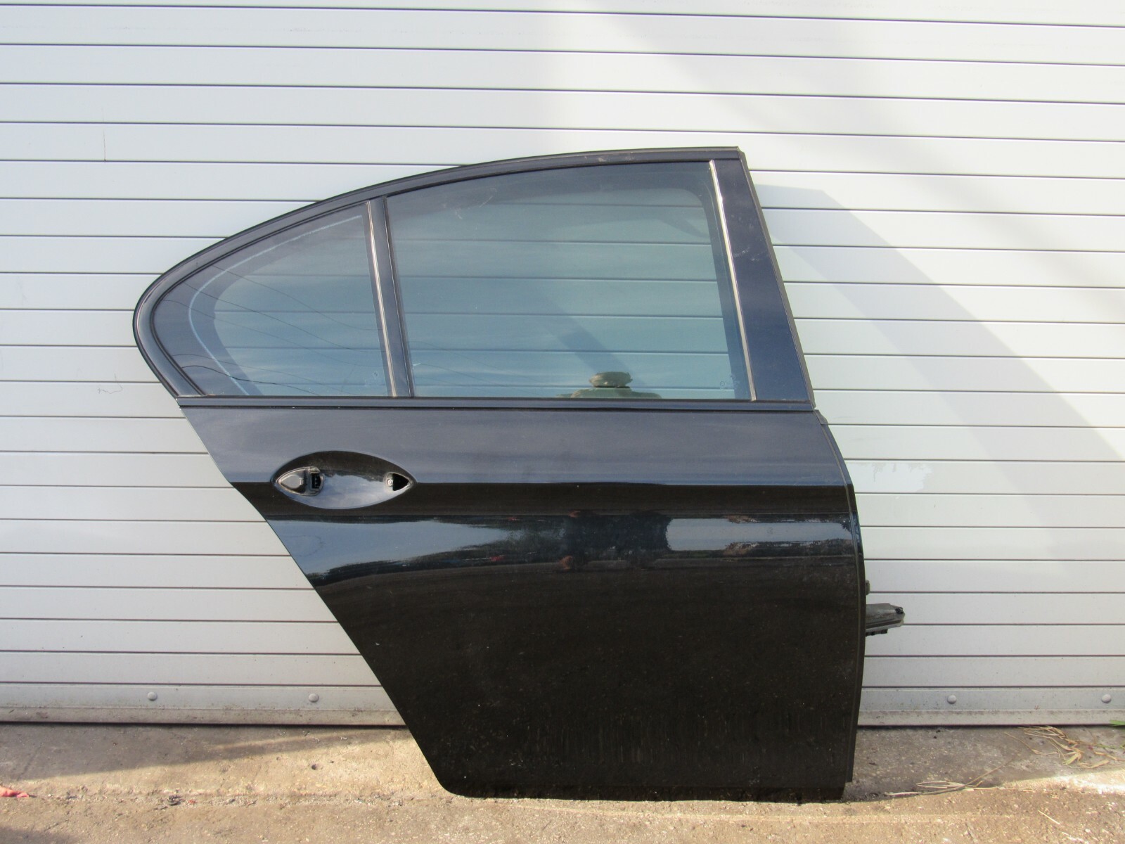 2011-16 BMW F10 M5 550I 535I 528I REAR RIGHT DOOR SHELL BLACK  