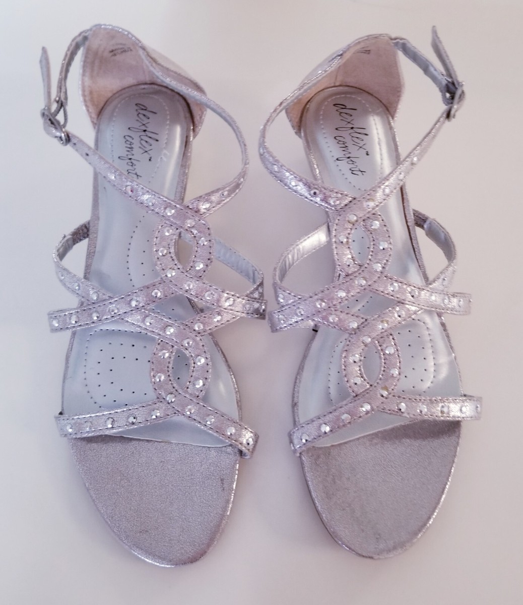 Dexflex Heels Silver Dress Sandals w/ Sequin Accents Low Comfort Heels  Cute