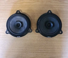 2015 RENAULT CAPTUR MK1 REAR AND FRONT SPEAKER 281563SG0A FIT ALL ROUND
