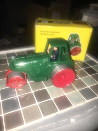Vintage Budgie Toys 701 Diecast Aveling Barford Road Roller Boxed Excellent - 第 8/12 張圖片