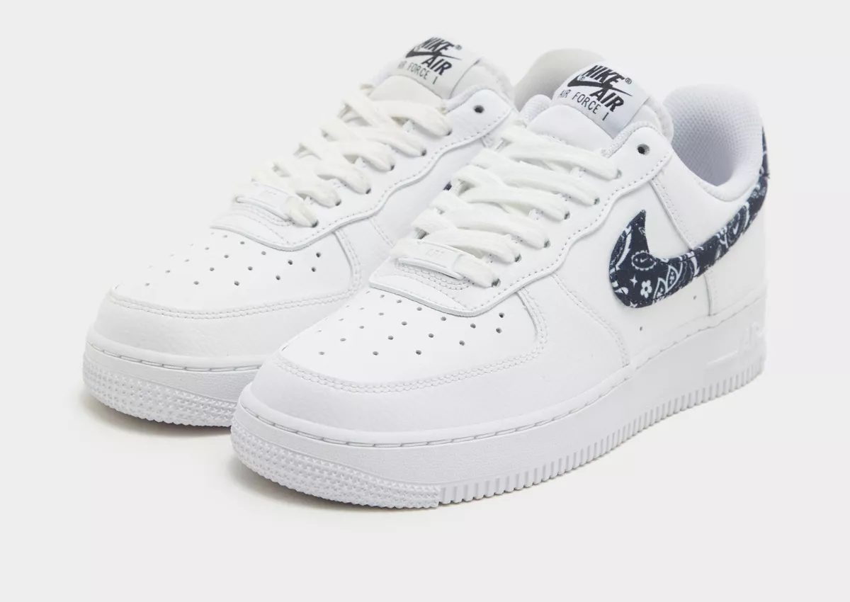 Genuine Nike Air Force 1 07 Women Sizes UK 3 8 White