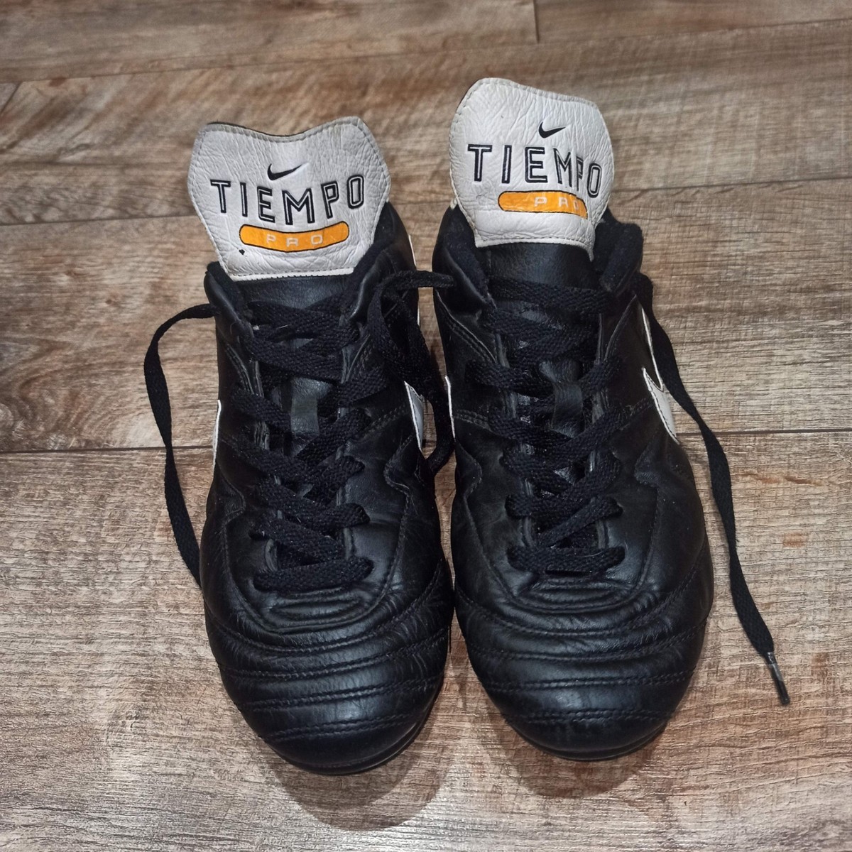 VINTAGE NIKE TIEMPO PRO 1996 Soccer Cleats Football Boots VINTAGE NIKE TIEMPO PRO 1996 Soccer Cleats Football Boots
