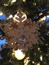 Pretty New Kurt Adler 5" Metal Gold  White W/Gems Snowflake Christmas Ornament 