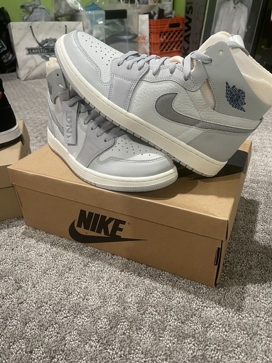 Jordan 1 High Zoom Air CMFT LONDON US 10.5 DH4268-001 - DS Jordan 1 High Zoom Air CMFT LONDON US 10.5 DH4268-001 - DS