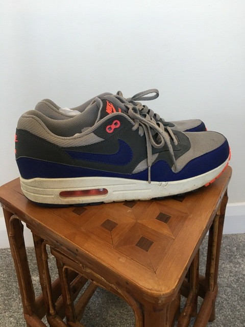 ladies trainers size 10