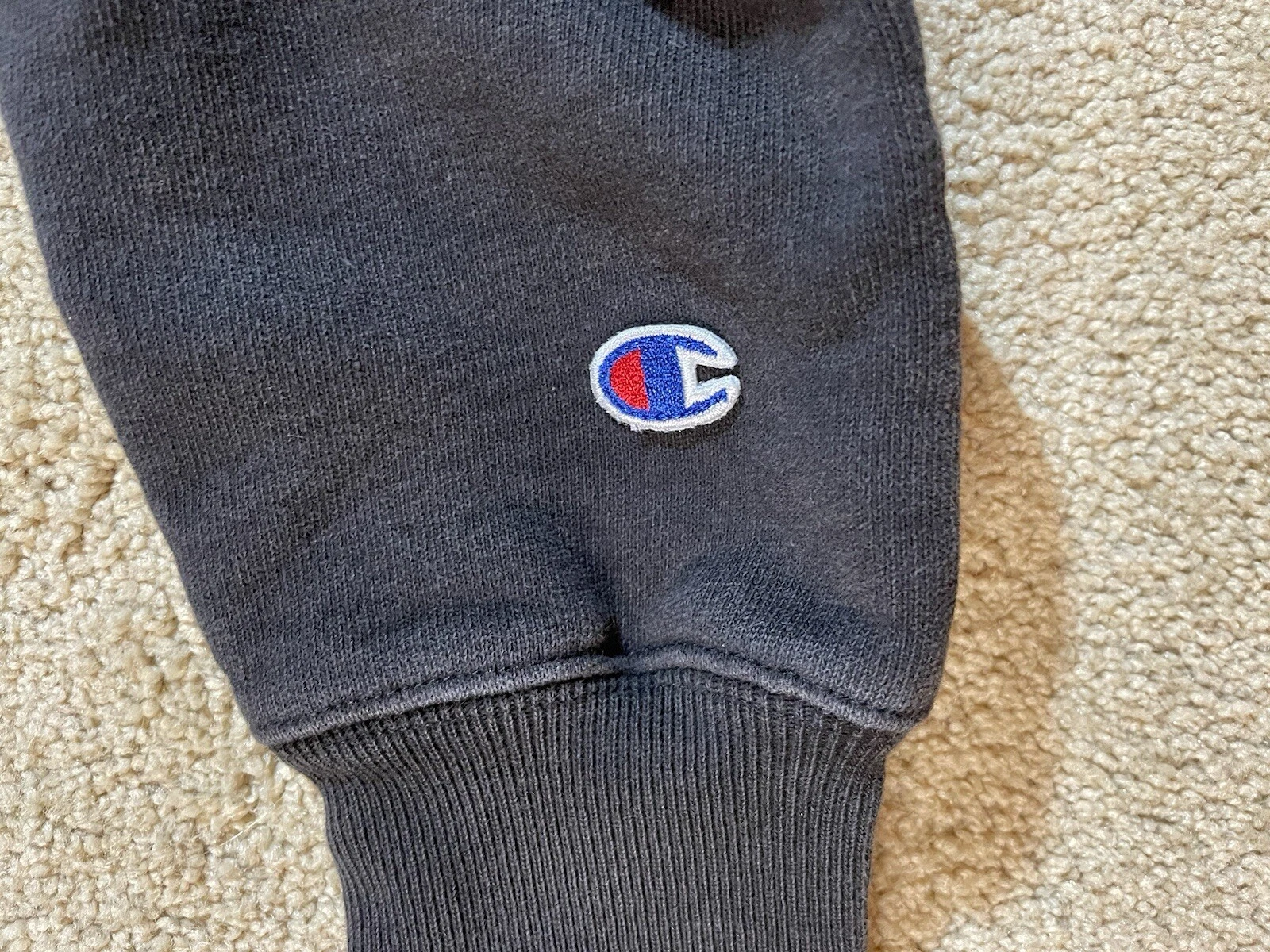 VETEMENTS Felpa con cappuccio vintage Champion Reverse Weave Warm Up pullover logo uomo piccola