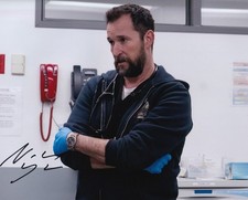 NOAH WYLE signed autograph 20x25cm THE PITT in person autograph ACOA