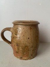 ancien petit pot en grès, une anse