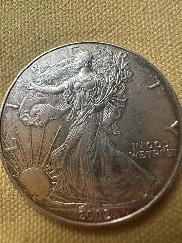 2002 American Eagle Silver 1 oz  Uncirculated 99.93% Silver