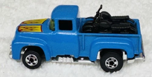 Hot Wheels Hi-Tail Hauler Vintage Blue with Black Motorcycles - Excellent - RARE