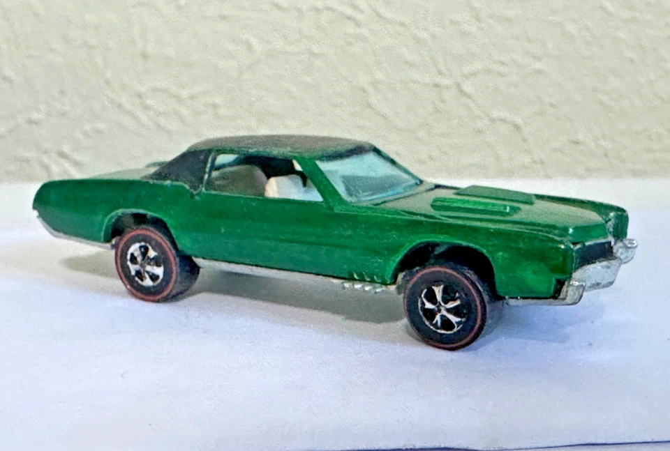 HOT WHEELS REDLINE VINTAGE 1968 GREEN CUSTOM CADILLAC ELDORADO GREAT CONDITION! - Image 3 of 4