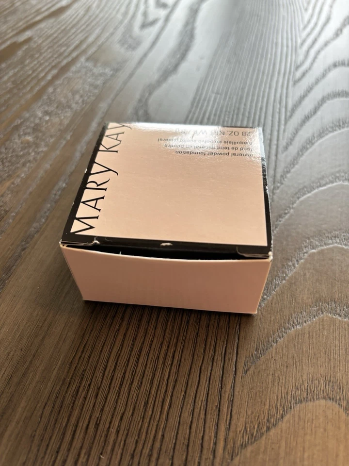 Mary Kay Mineral Powder Foundation Loose 040989 Beige 2 New in Box Discontinued - Image 3 of 3