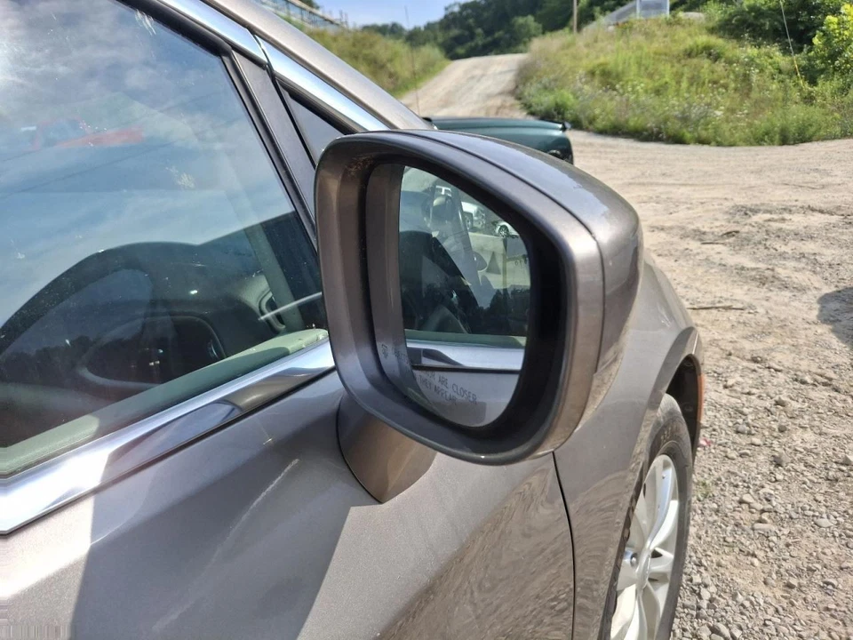 2018 Chrysler Pacifica Front Windshield Wiper Motor OEM FWD 111K Miles - Image 3 of 4