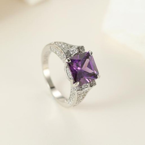 Gorgeous Square Shine Amethyst Cubic Zirconia Gemstone Silver Rings Size 6-10 - Picture 4 of 6