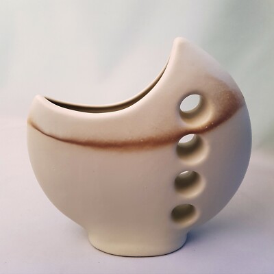 Vase ''Saturn'' mit 4Löchern Keramik in Crem - Handarbeit- inkl.Fracht