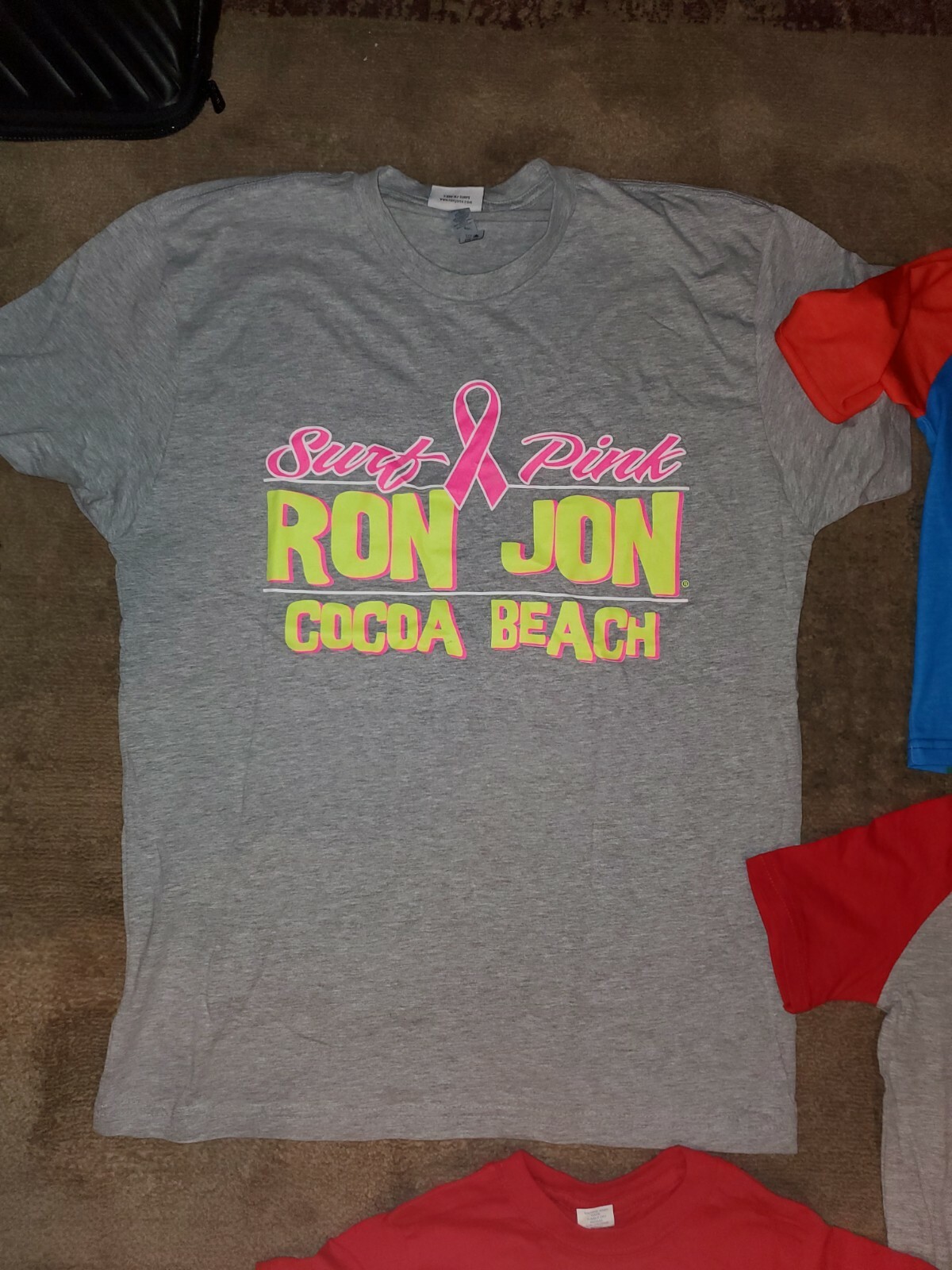 ALTRA Lotto magliette bambini Ron Jon Surf Shop e altre magliette TAGLIE 4t 2t MEDIA