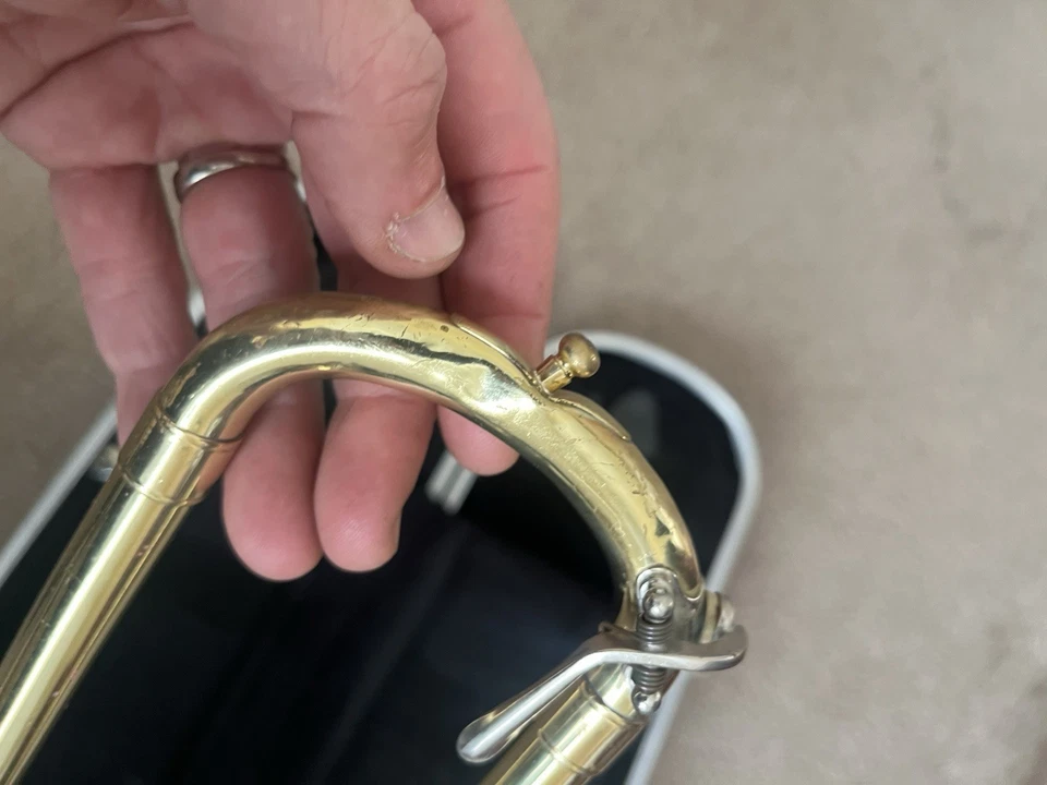 Bach USA Student Brass Tenor Trombone - Pre-Owned w/ Original Case. - image 4 of 4
