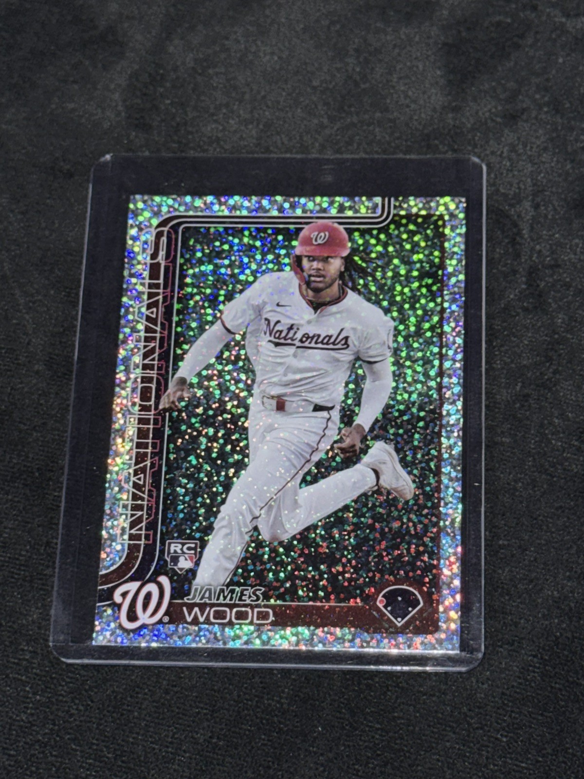 2025 Topps 181 James Wood Sandglitter