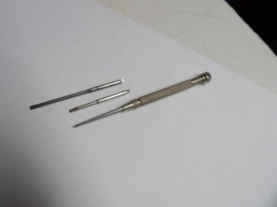 STARRETT  #553A Pocket Screwdriver w/3 tips.   used