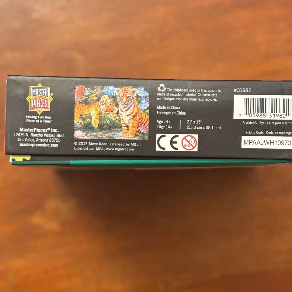 Rompecabezas MasterPieces Brilla en la Oscuridad Cachorros de Tigre 500 Piezas Imágenes Ocultas Foto 4 de 4