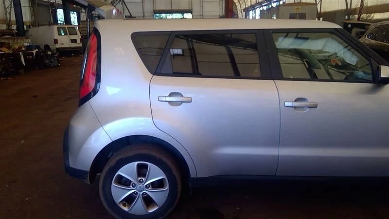 Automatic Transmission Gasoline Model 1.6L Fits 14-15 SOUL 6124432 Foto 4 de 4