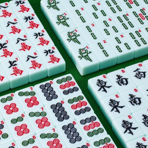 American Mahjong Set 166 Premium Jade Green Mahjong Tiles Large Mahjong Set 1.6 - Picture 2 of 11
