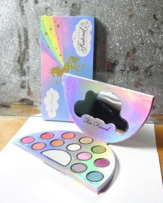 Too Faced Life's a Festival Lidschatten und Highlighter Palette Neu unbenutzt verpackt