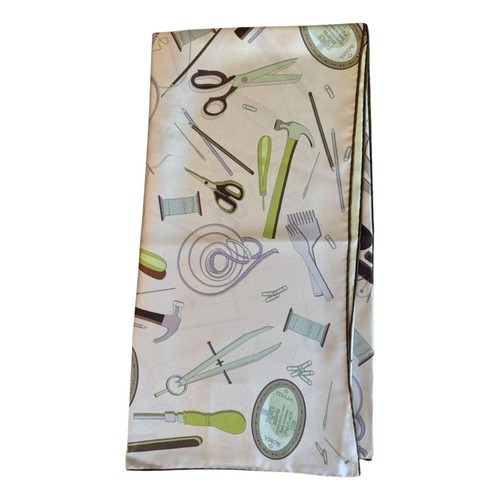 Fendi Silk Scarf Multicolor Graphic Print Malva 100% Silk Made in Italy New