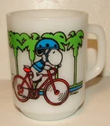 Vintage Anchor Hocking SNOOPY - PEDAL POWER Bicycle Milk Glass MUG Cup Peanuts