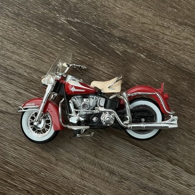 Harley-Davidson Heritage Softail 1:18 Diecast Motorcycle Cruiser